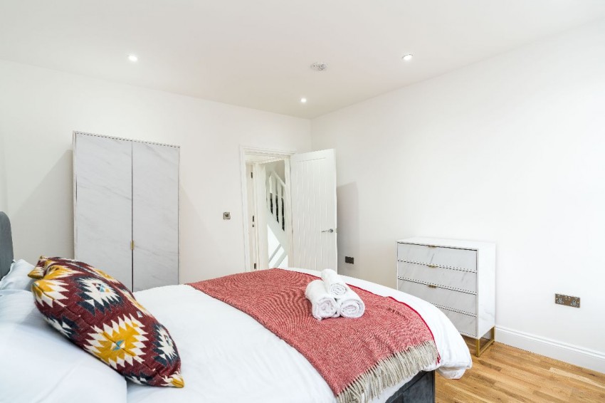 Images for Torriano Avenue, London EAID:1234 BID:1234