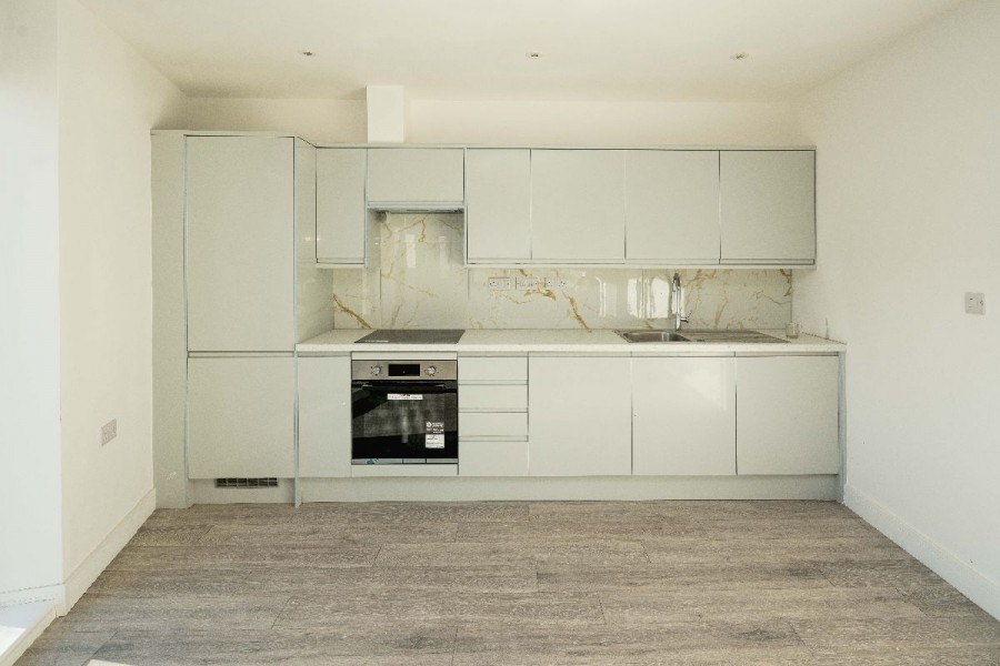 Images for Cuckoo Hall Lane, London EAID:1234 BID:1234