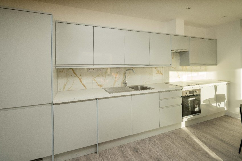 Images for Cuckoo Hall Lane, London EAID:1234 BID:1234