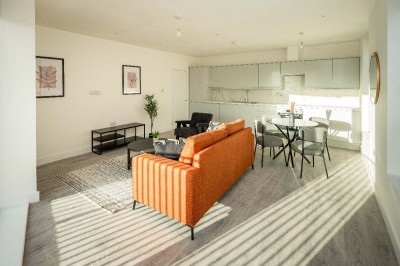 Images for Cuckoo Hall Lane, London EAID:1234 BID:1234