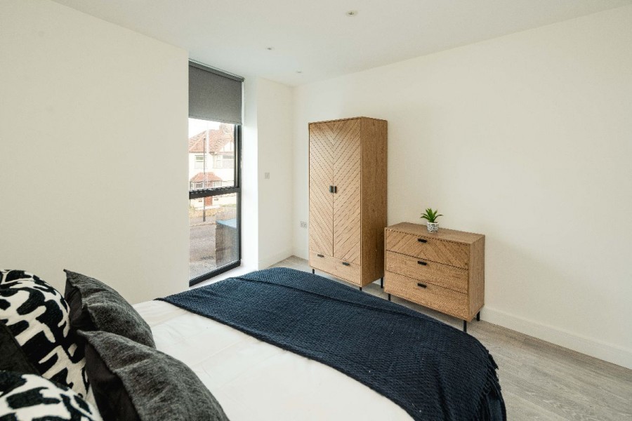 Images for Cuckoo Hall Lane, London EAID:1234 BID:1234