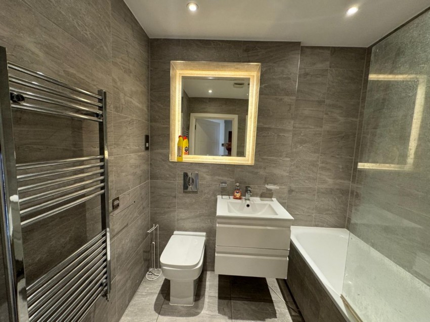 Images for Bridge Street, Hemel Hempstead EAID:1234 BID:1234