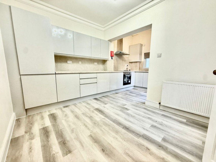 Images for Ravenshaw Street, London EAID:1234 BID:1234