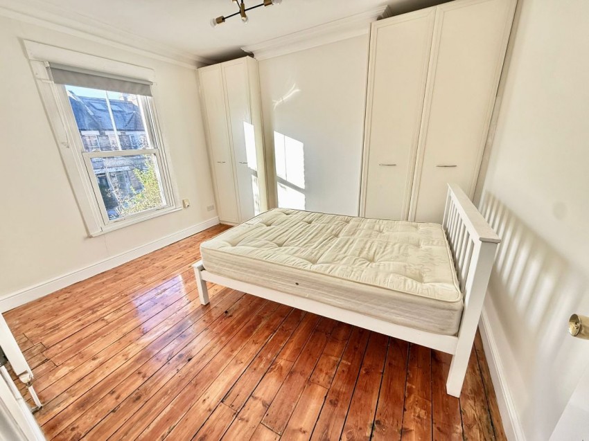 Images for Ravenshaw Street, London EAID:1234 BID:1234