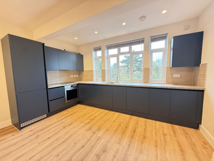 Images for Mottingham Road, London EAID:1234 BID:1234