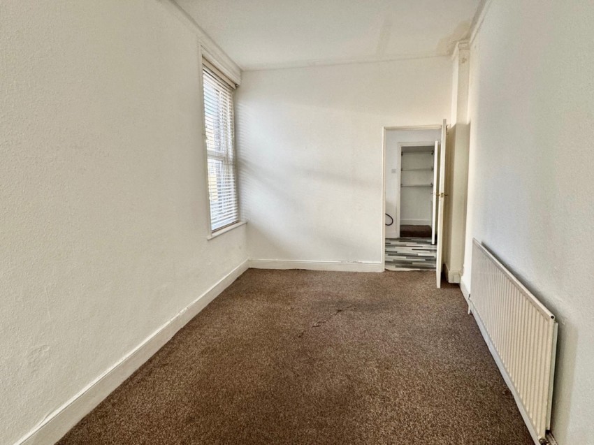 Images for Stoke Newington High Street, London EAID:1234 BID:1234