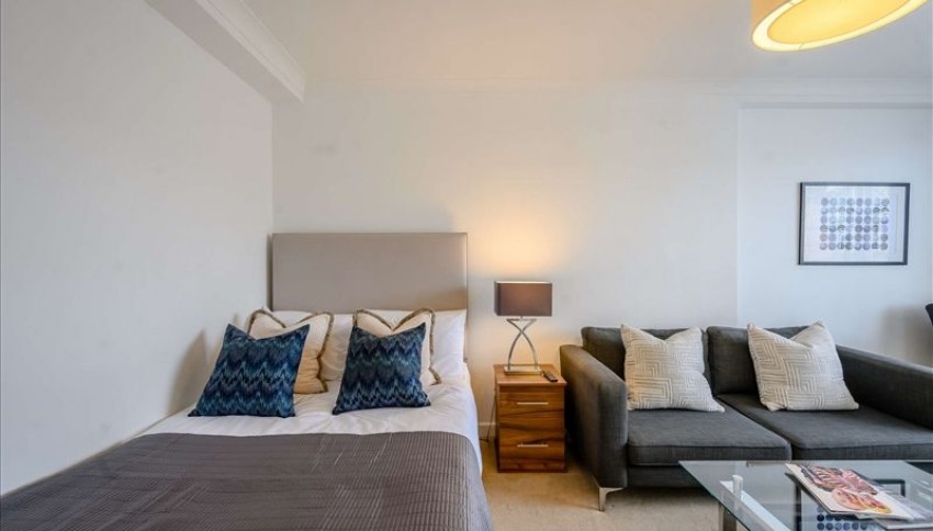 Images for Hill Street, London EAID:1234 BID:1234