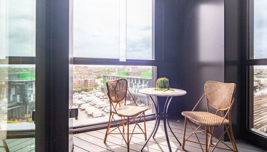 Images for Thornes House,  Charles Clowes Walk, London EAID:1234 BID:1234