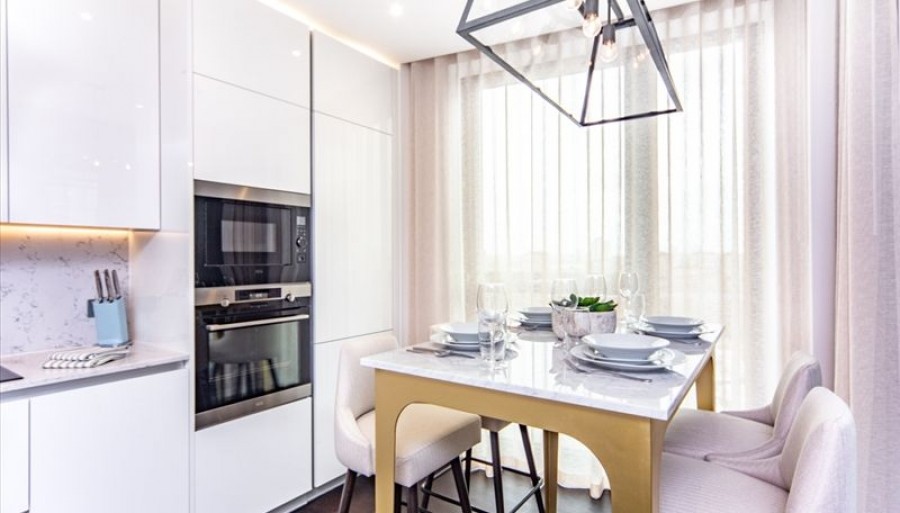 Images for Thornes House,  Charles Clowes Walk, London EAID:1234 BID:1234