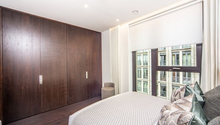 Images for Thornes House,  Charles Clowes Walk, London EAID:1234 BID:1234