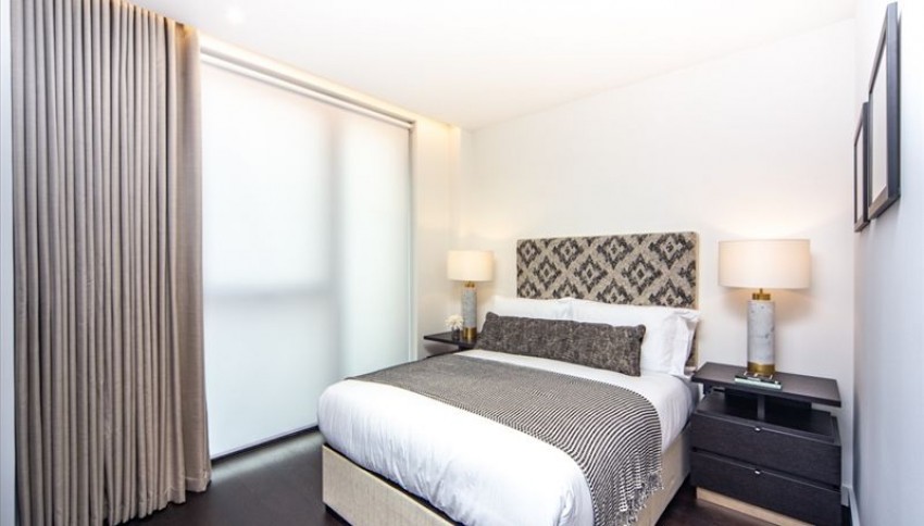 Images for Thornes House,  Charles Clowes Walk, London EAID:1234 BID:1234