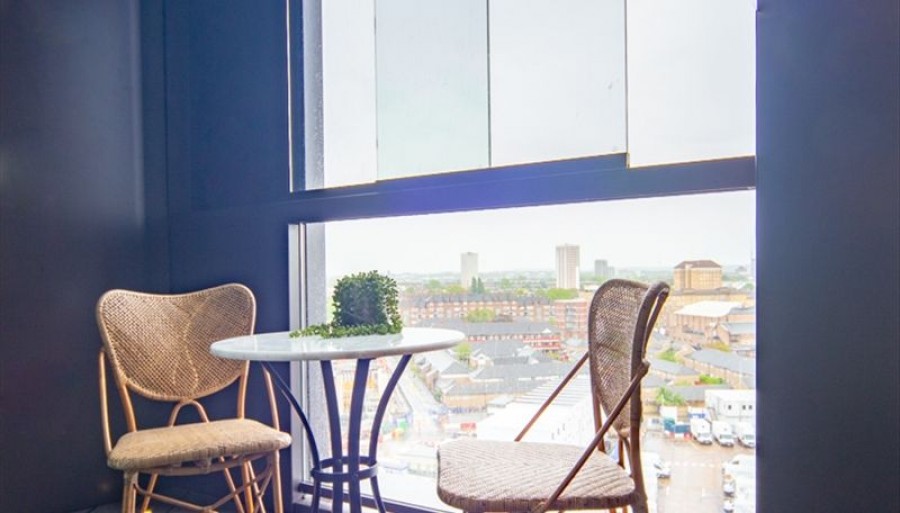 Images for Thornes House,  Charles Clowes Walk, London EAID:1234 BID:1234