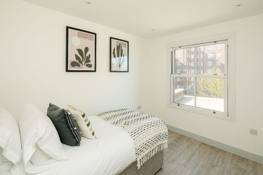 Images for Kentish Town Road EAID:1234 BID:1234