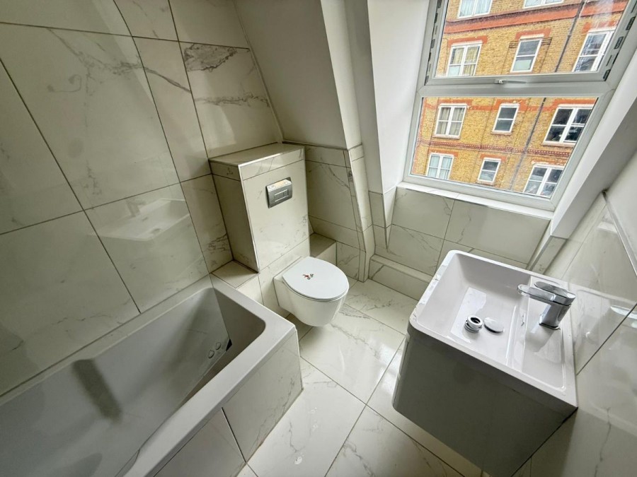 Images for Kentish Town Road EAID:1234 BID:1234