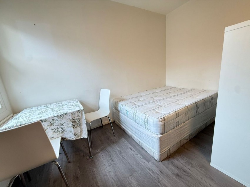 Images for Colney Hatch Lane, London EAID:1234 BID:1234