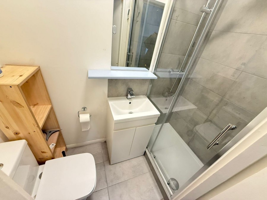 Images for Colney Hatch Lane, London EAID:1234 BID:1234