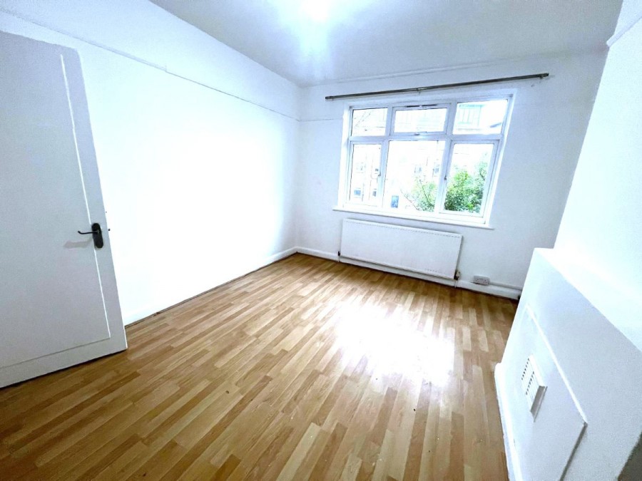 Images for Neasden Lane, London EAID:1234 BID:1234