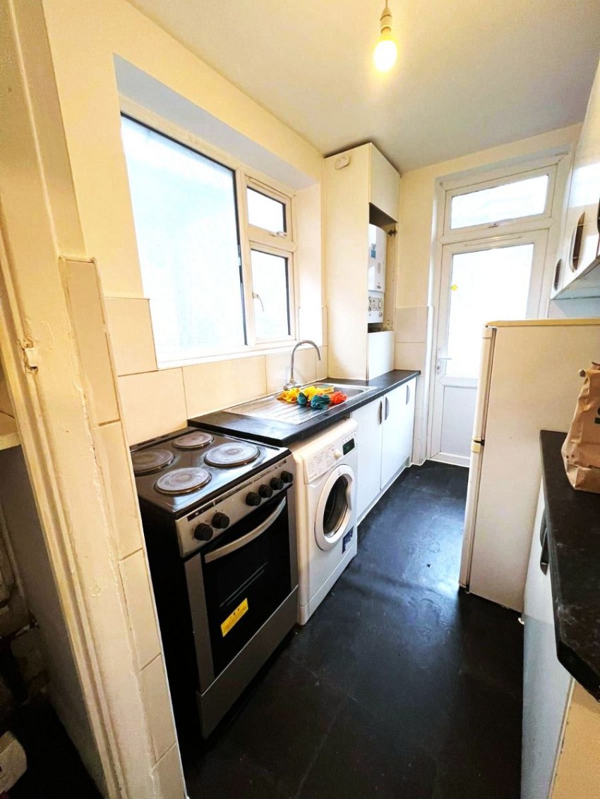 Images for Neasden Lane, London EAID:1234 BID:1234