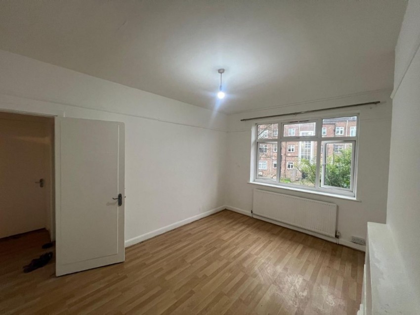Images for Neasden Lane, London EAID:1234 BID:1234