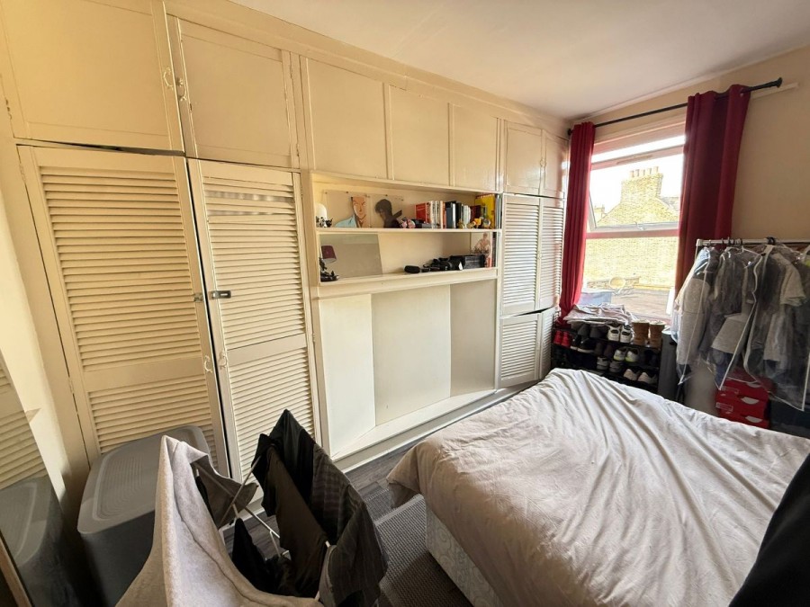 Images for 752 Holloway Road, London EAID:1234 BID:1234