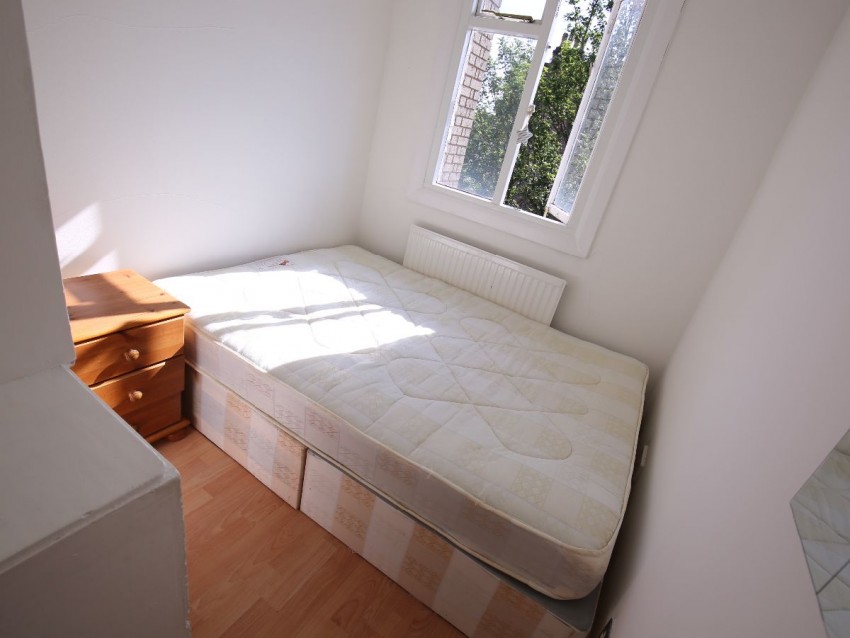 Images for Holloway Road, London EAID:1234 BID:1234