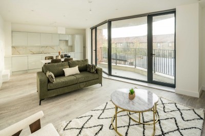 Images for Flat , Alpine House, a Cuckoo Hall Lane, London EAID:1234 BID:1234