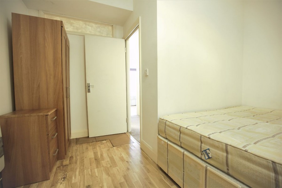 Images for Flat ,  Holloway Road, London EAID:1234 BID:1234